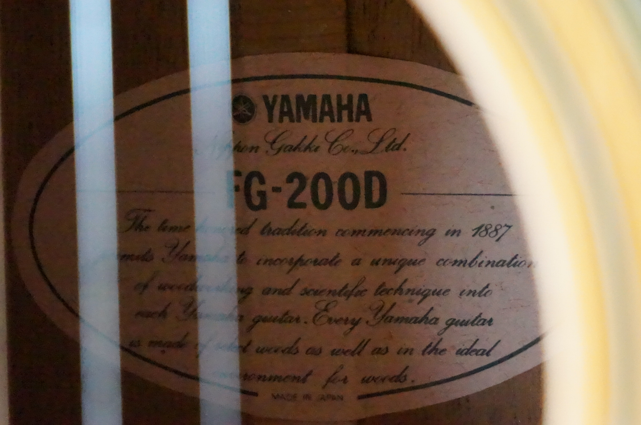 YAMAHA ギター　G-200D